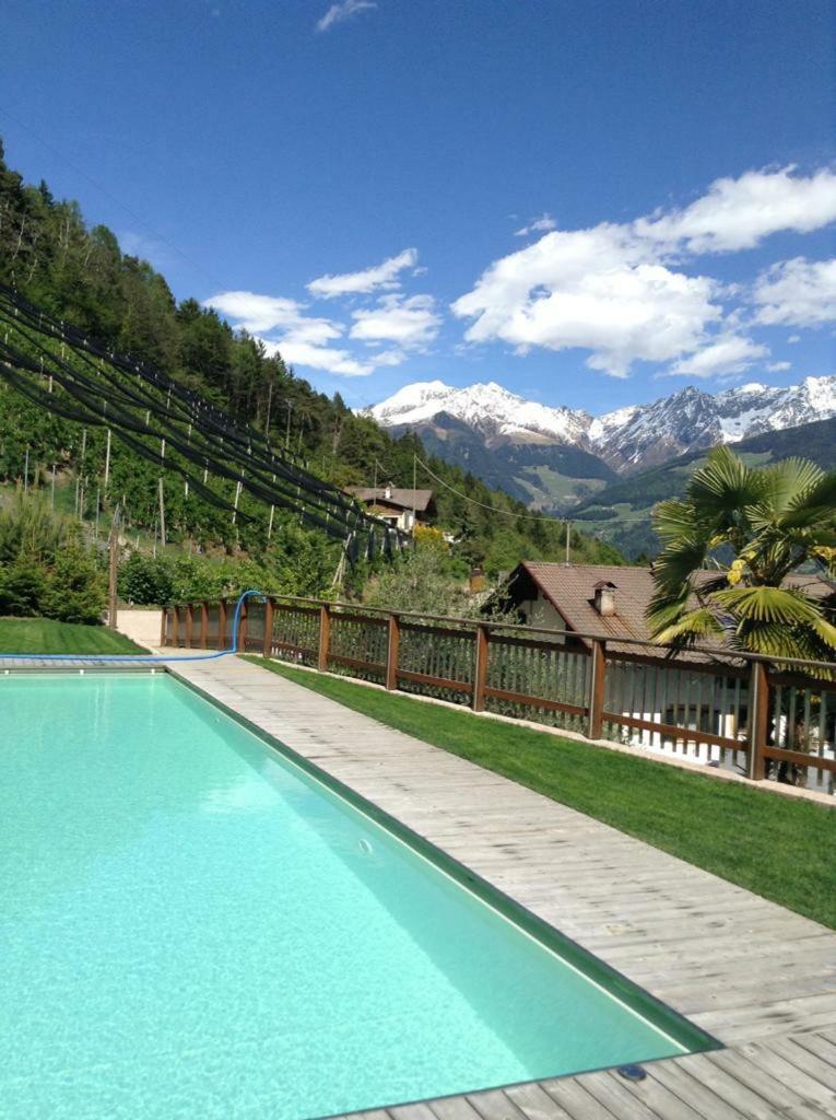 Innerfarmerhof Aparthotel Tirolo